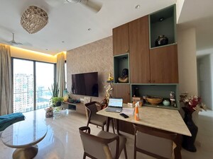 2 BHK Apartment For Rent in Lodha The Park, Worli