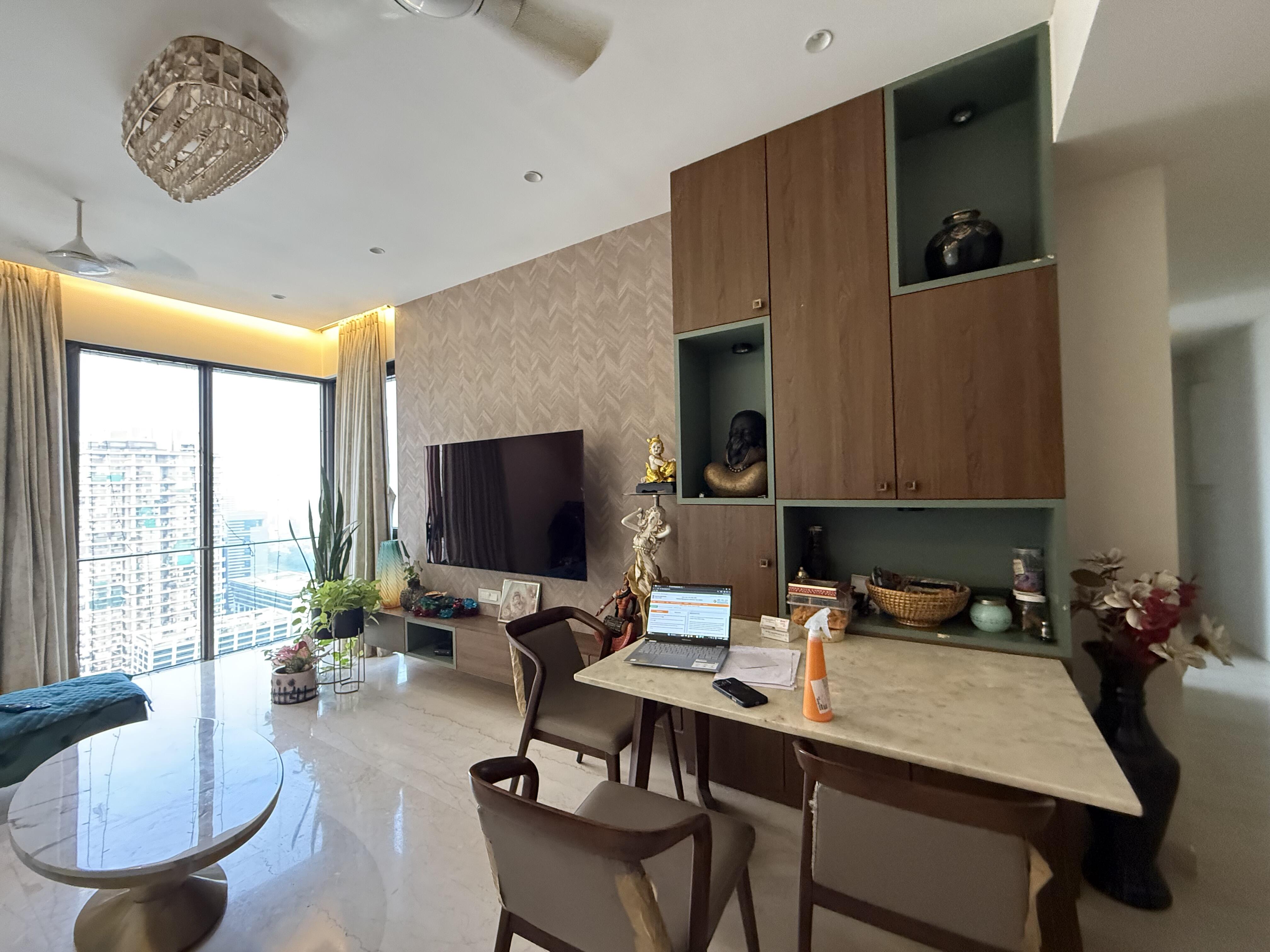 2 BHK + Servant Room Apartment For Rent in Lodha The Park