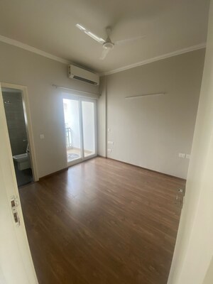 2.5 BHK Builder Floor For Rent in Central Park 3 Flower Valley, Sohna Sector 33