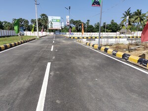  Plot For Sale in Kelambakkam