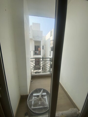 Balcony in 2.5 BHK Builder Floor at Central Park 3 Flower Valley, Sohna Sector 33 – for Rent