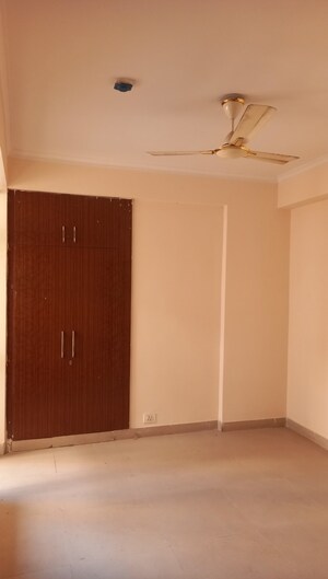 Room in  Pg at Sanjay Gandhi National Park – for Rent