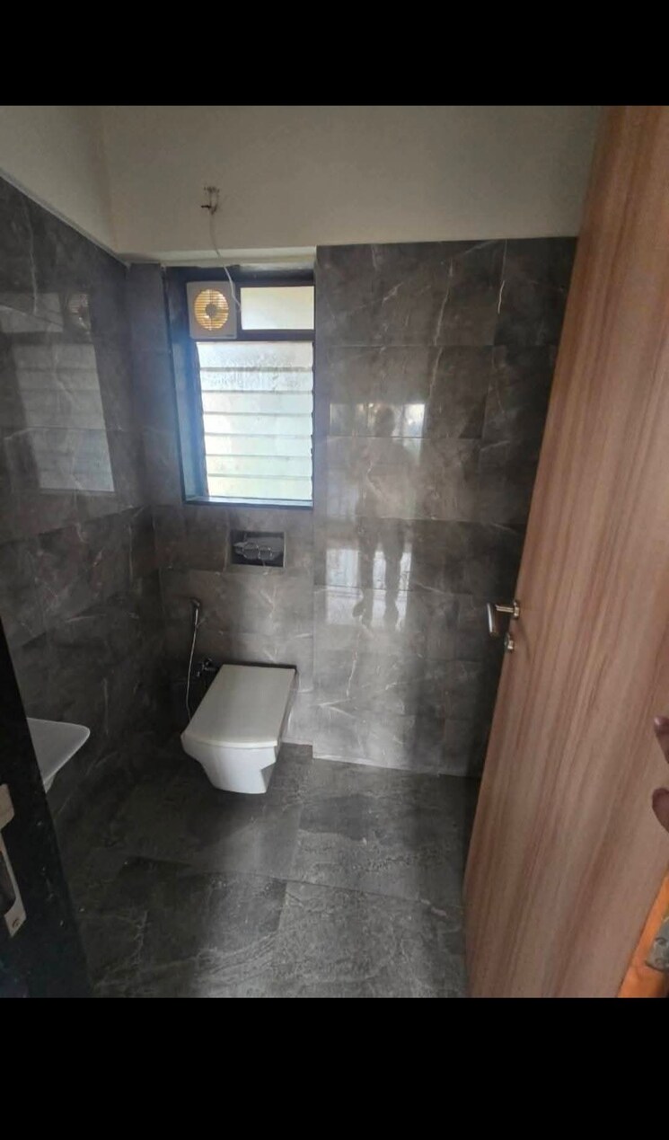 Bathroom, sethia-imperial-avenue 1 Bedroom 330 Sq.Ft. Apartment In Malad East Mumbai 9528211
