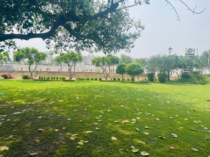  Plot – Garden View at Meffier Golden Park, Sohna Sector 4 - for Sale