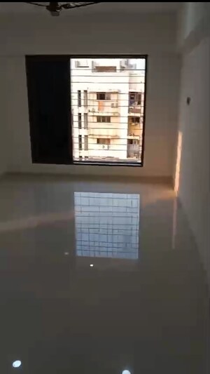 2 BHK Apartment For Rent in Neelyog Towers, Malad East