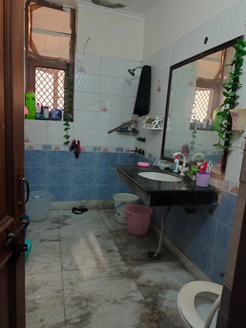 Bedroom in 4 BHK Apartment at RWA Apartments Sector 53, Sector 53 – for Sale