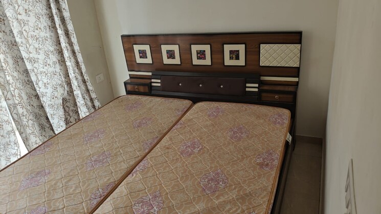 Kitchen, signature-global-park-4-and-5 3 Bedroom 1081 Sq.Ft. Builder Floor In Sohna Sector 36 Gurgaon 9528318