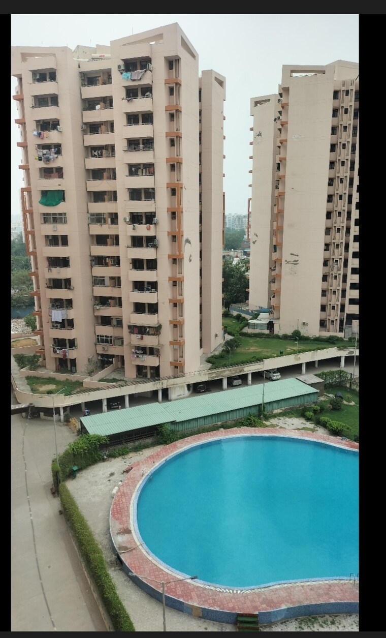 Exterior View, srs-royal-hills 2 Bedroom 1025 Sq.Ft. Apartment In Sector 87 Faridabad 9528987