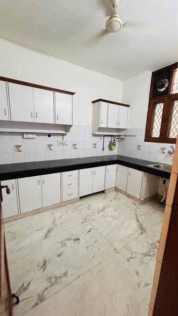 Kitchen in 3 BHK Builder Floor at Shivalik Colony – for Rent