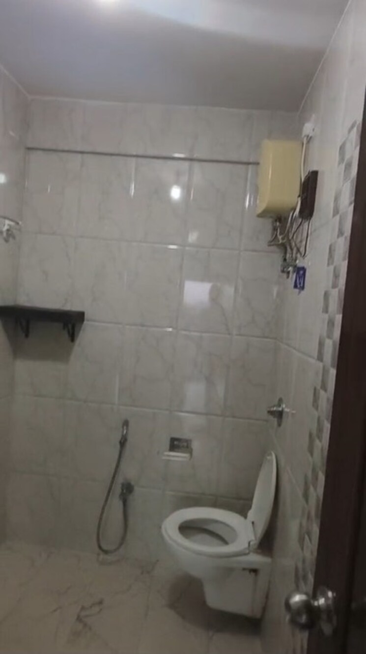 Bathroom, argent-silver-arch-chs 2 Bedroom 1040 Sq.Ft. Apartment In Chembur Mumbai 9528978