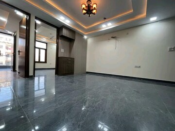 Living Room in 2 BHK Builder Floor at Palm Residency Chhatarpur, Chattarpur – for Rent