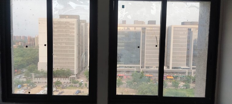 Room, ghatlodia Commercial Office Space 745 Sq.Ft. In Ghatlodia Ahmedabad 9529008