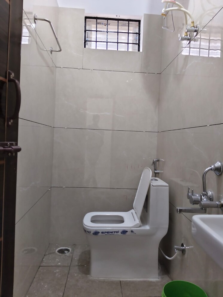 Bathroom, kaveri-nest 2 Bedroom 900 Sq.Ft. Builder Floor In Kaggadasapura Bangalore 9529038
