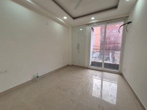 3 BHK Builder Floor For Rent in Chattarpur