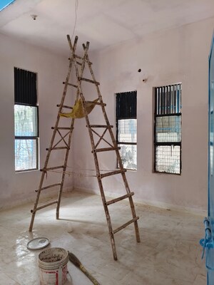  Warehouse For Rent in Sector 63