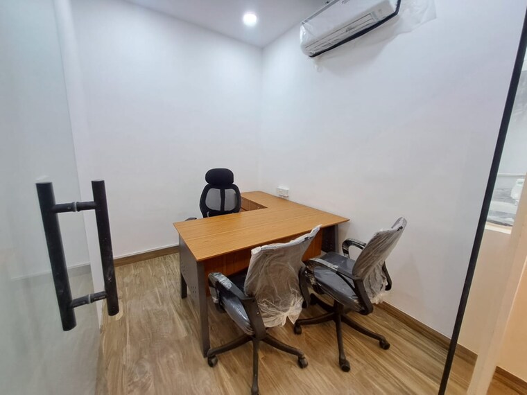 Team Area, sector 63 Commercial Office Space 1800 Sq.Ft. In Sector 63 Noida 9529045