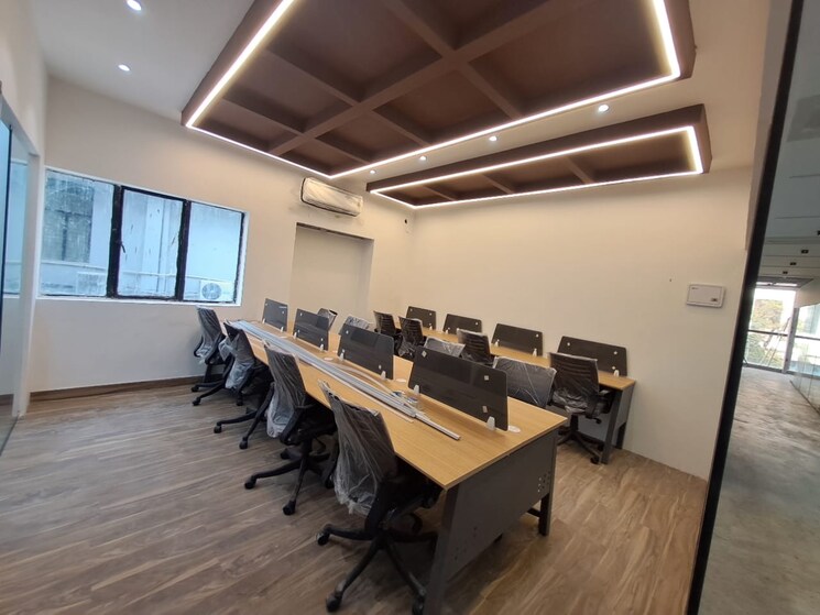 Team Area, sector 63 Commercial Office Space 1800 Sq.Ft. In Sector 63 Noida 9529045