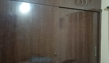 Furnished Amenities in 5 BHK Independent House at Benson Town – for Sale