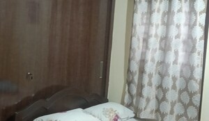 Bedroom in 5 BHK Independent House at Benson Town – for Sale