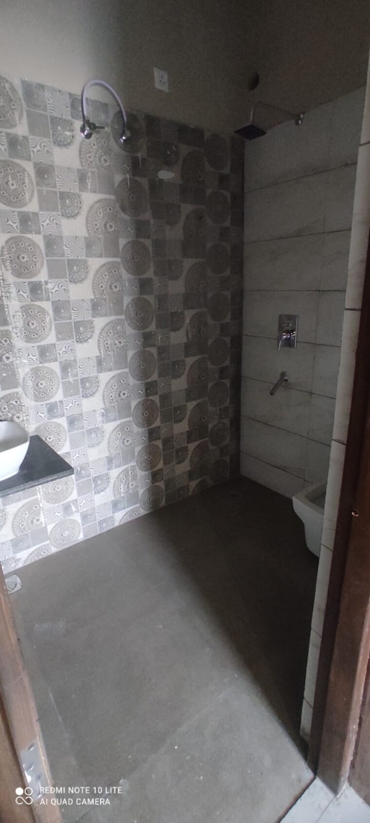 Bathroom, guru-nanak-enclave 3 Bedroom 1450 Sq.Ft. Builder Floor In Dhakoli Zirakpur 9529084