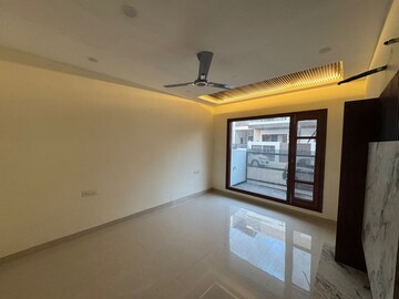 Room in 2 BHK Villa at Trishla City, Patiala Road – for Rent