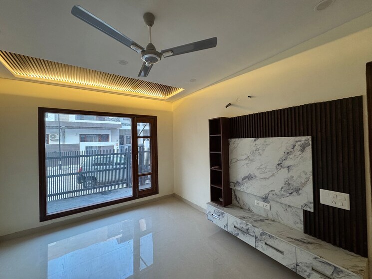 Balcony, trishla-city 2 Bedroom 1250 Sq.Ft. Villa In Patiala Road Zirakpur 9529096