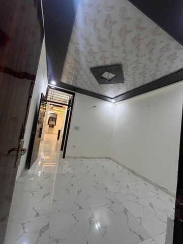 Living Room in 3 BHK Builder Floor at Deep Homes Sector 73, Sector 73 – for Sale