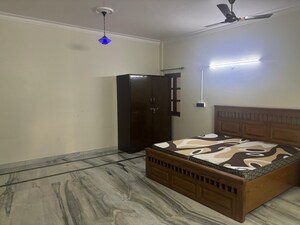 Bedroom in 2 BHK Builder Floor at Sector 23 – for Rent