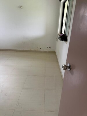 Master Bedroom in 2 BHK Apartment at Dinesh Complex Wadgaon Sheri, Wadgaon Sheri – for Rent