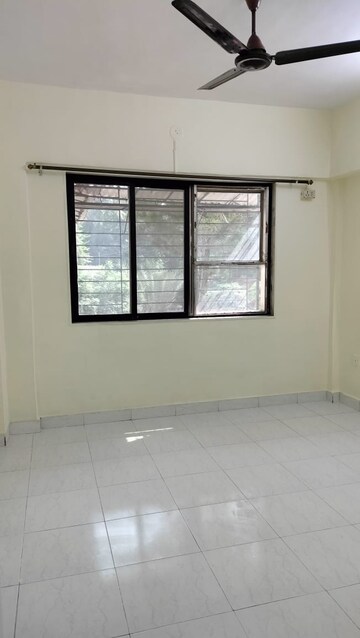 Room in 2 BHK Apartment at Mayur Plaza Marol, Marol – for Rent