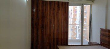 Furnished Amenities in 1 BHK Apartment at Wave Dream Homes, Wave City – for Rent