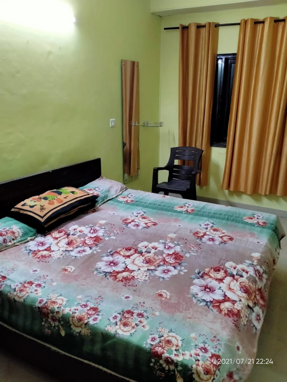 1 BHK + Pooja Room Apartment For Rent in VIP Road