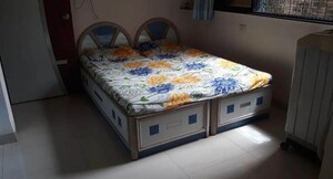 Bedroom in 2 BHK Apartment at Shiv Mahal, Bhayandar East – for Rent