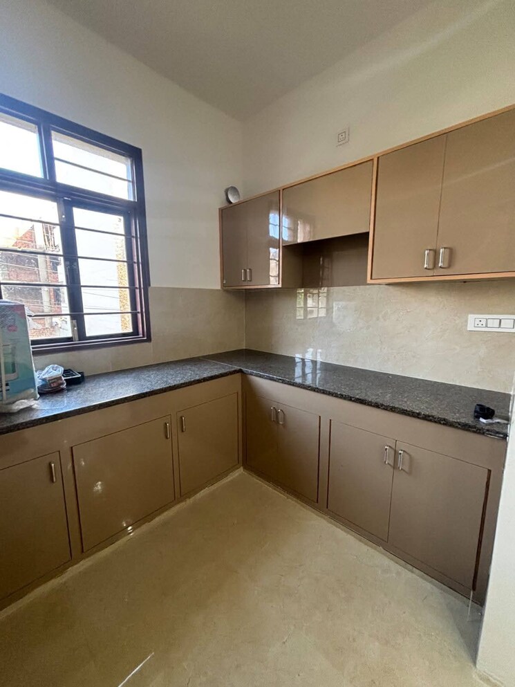 Kitchen, freedom fighters enclave 2 Bedroom 900 Sq.Ft. Apartment In Freedom Fighters Enclave Delhi 9529217