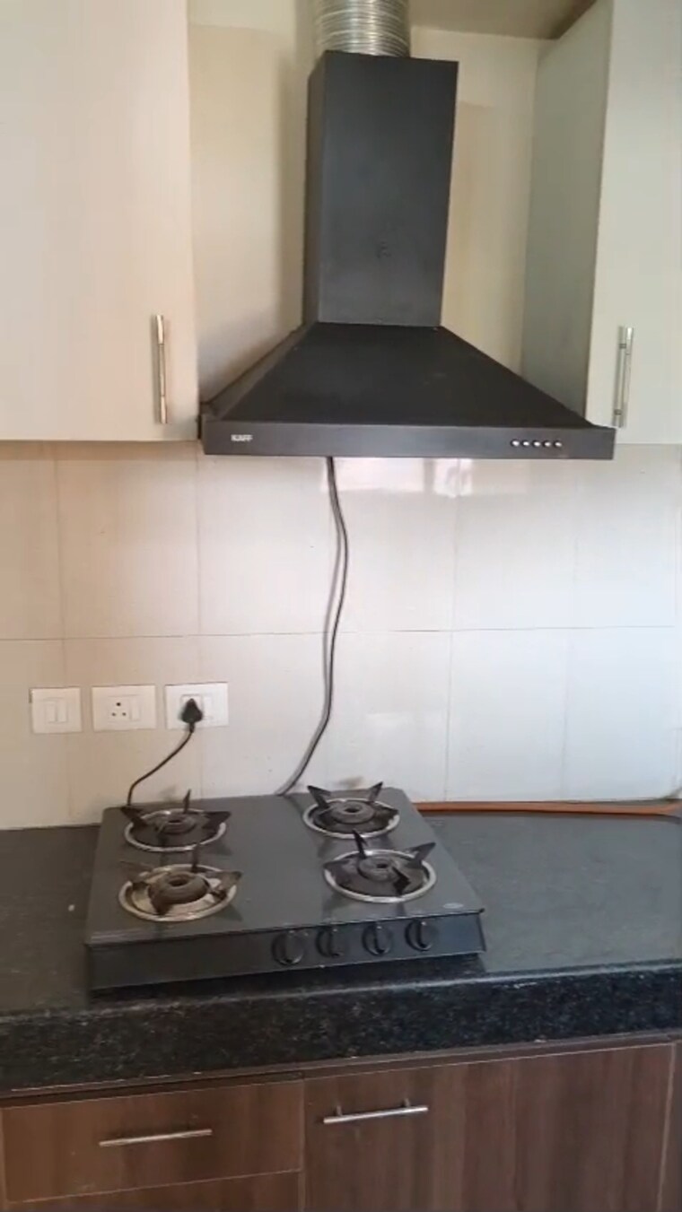 Kitchen, wave-dream-homes 1 Bedroom 578 Sq.Ft. Apartment In Wave City Ghaziabad 9529252