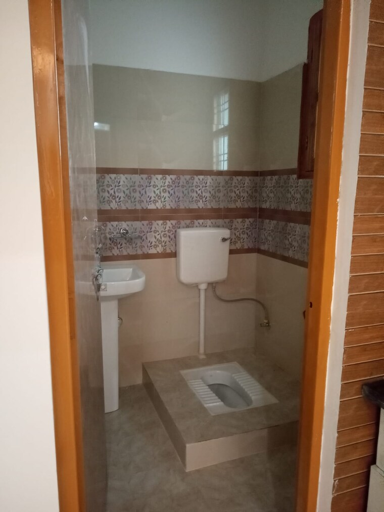 Bathroom, badripur 3 Bedroom 910 Sq.Ft. Independent House In Badripur Dehradun 9529259