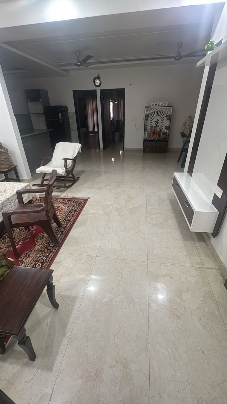  Parking, gomti-homes 3 Bedroom 1350 Sq.Ft. Apartment In Nabha Zirakpur 9529230