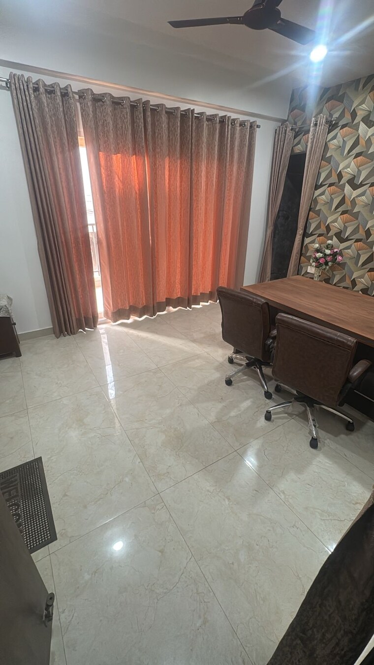 Master Bedroom, gomti-homes 3 Bedroom 1350 Sq.Ft. Apartment In Nabha Zirakpur 9529230