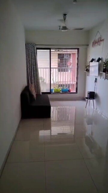 1 BHK Apartment For Rent in Bhoomi Samarth, Goregaon East