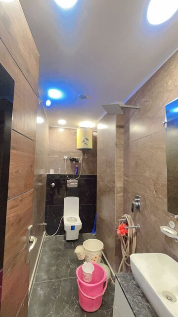 Bathroom in 3 BHK Builder Floor at Uttam Nagar – for Rent
