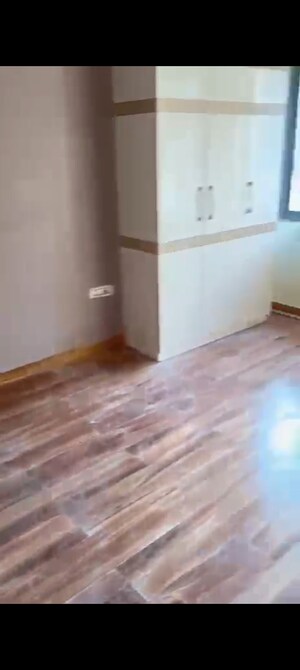 Room in 4 BHK Villa at KPG Raj Villas, Morta – for Rent