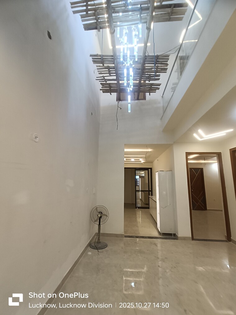 undefined, indira nagar 3 Bedroom 2350 Sq.Ft. Villa In Indira Nagar Lucknow 9529293