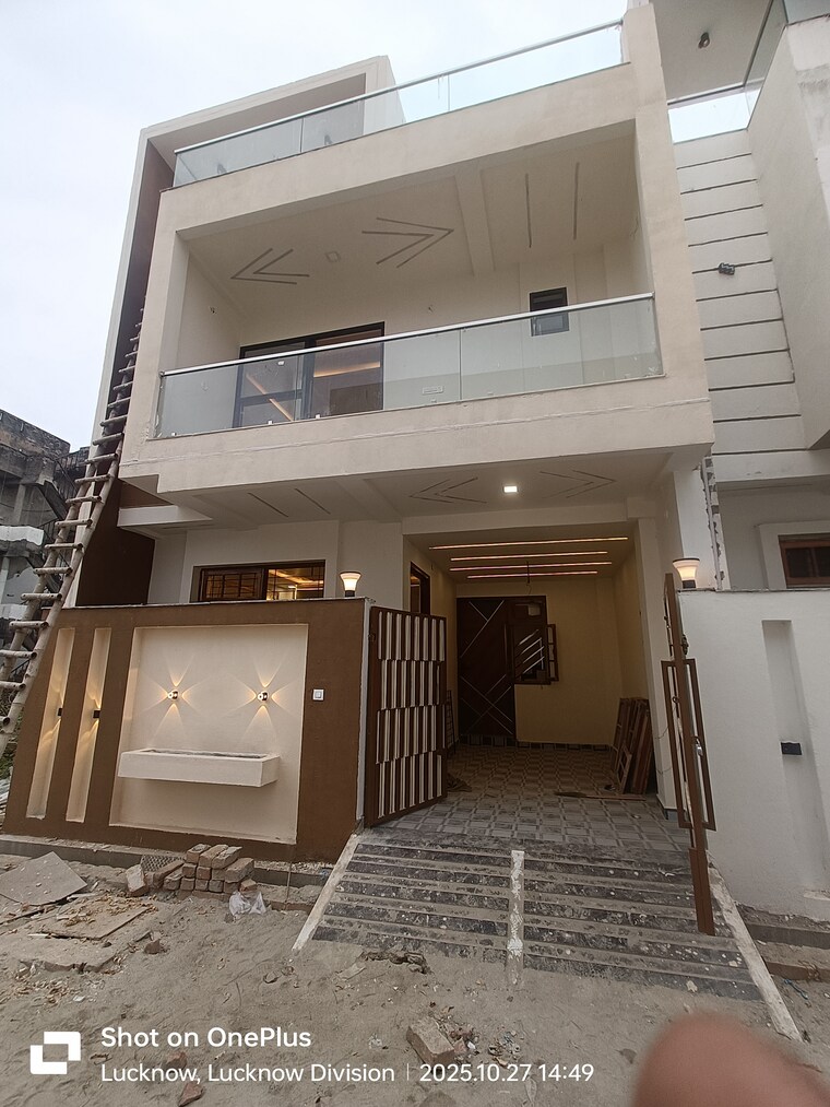 Exterior View, indira nagar 3 Bedroom 2350 Sq.Ft. Villa In Indira Nagar Lucknow 9529293
