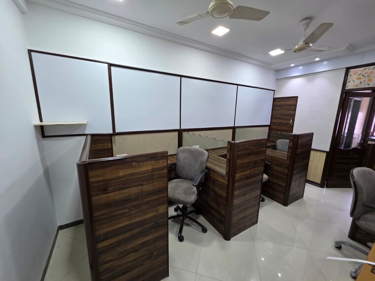 Terrace, chembur Commercial Office Space 304 Sq.Ft. In Chembur Mumbai 9529235