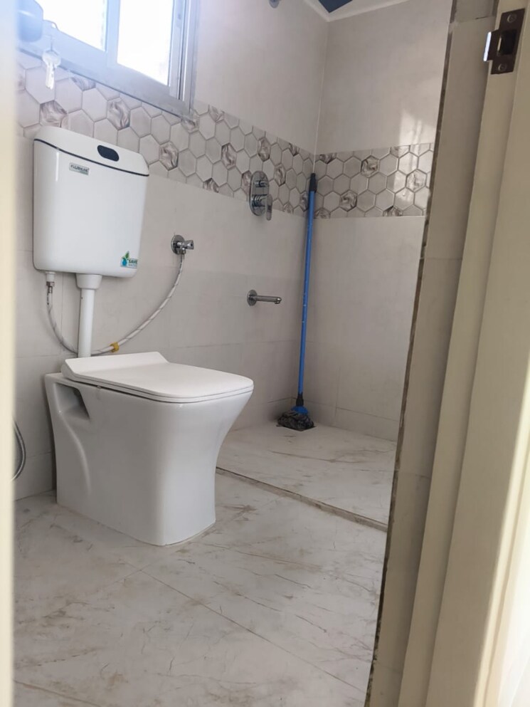 Bathroom, chedda nagar 2 Bedroom 900 Sq.Ft. Apartment In Chedda Nagar Mumbai 9529368