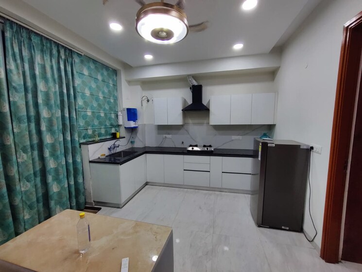 Kitchen, vip road 1 Bedroom 75 Sq.Yd. Apartment In Vip Road Zirakpur 9529382