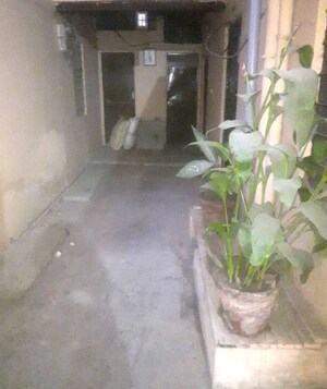 Parking in  Pg at Panch Batti – for Rent