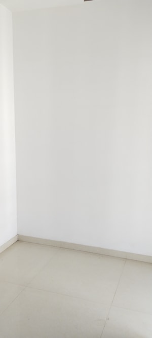 Room in 2.5 BHK Apartment at Lodha Downtown, Dombivli East – for Rent