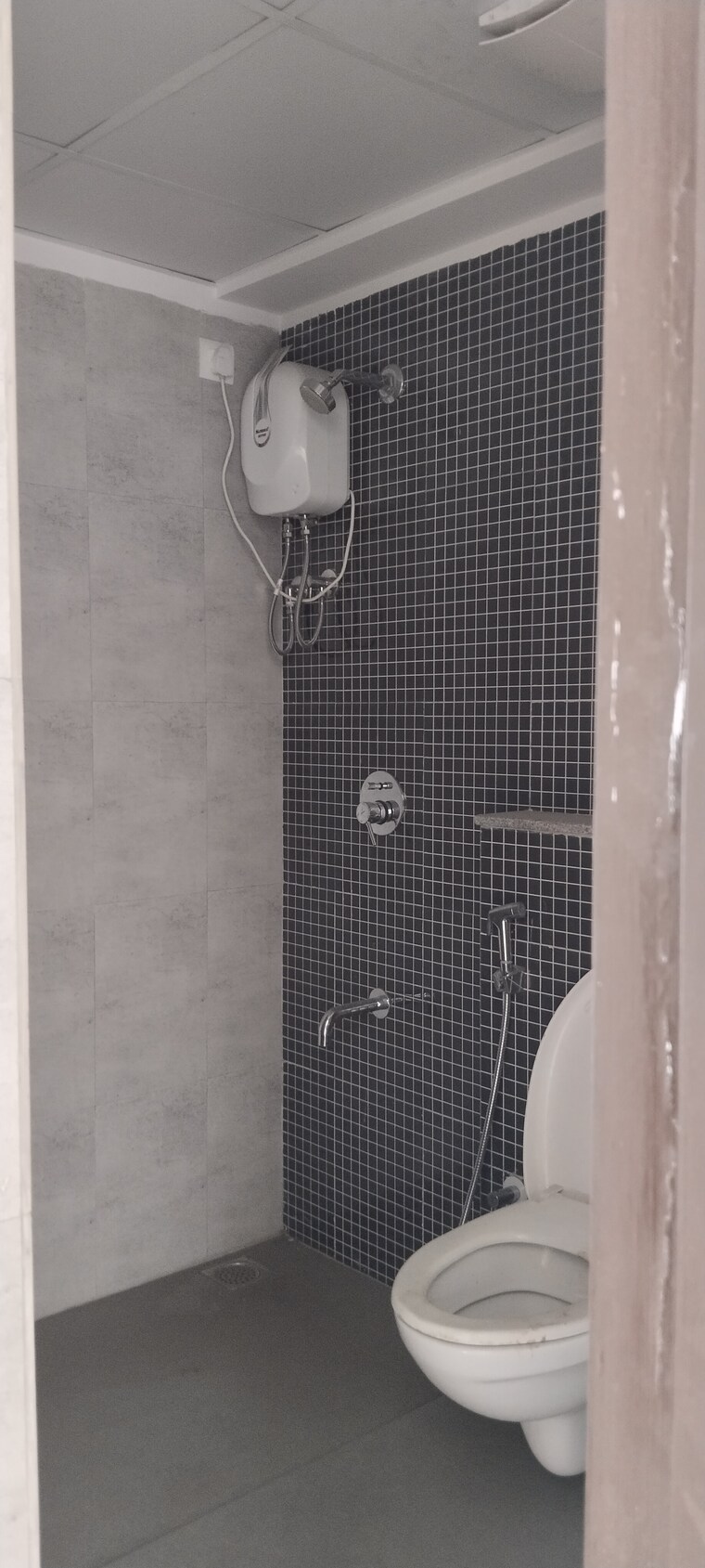 Bathroom, lodha-downtown 2.5 Bedroom 996 Sq.Ft. Apartment In Dombivli East Thane 9529386