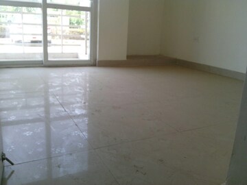 Room in 3 BHK Builder Floor at Bptp Park Floors I, Sector 77 – for Sale